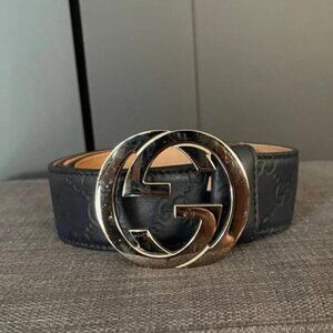 Men’s Gucci Navy Blue Leather Belt With Silver Buckle
